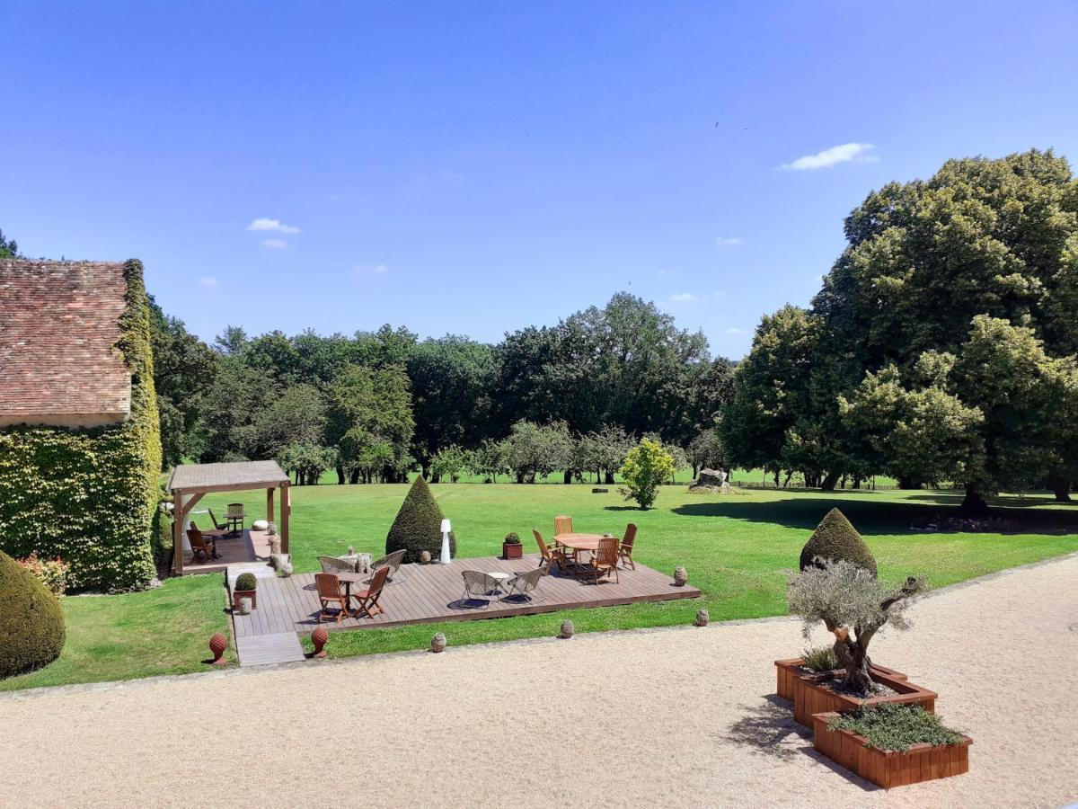 Domaine De La Limetiere Hotel Neuvy-le-Roi Eksteriør billede