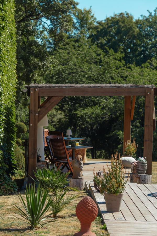 Domaine De La Limetiere Hotel Neuvy-le-Roi Eksteriør billede