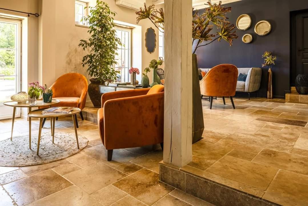 Domaine De La Limetiere Hotel Neuvy-le-Roi Eksteriør billede