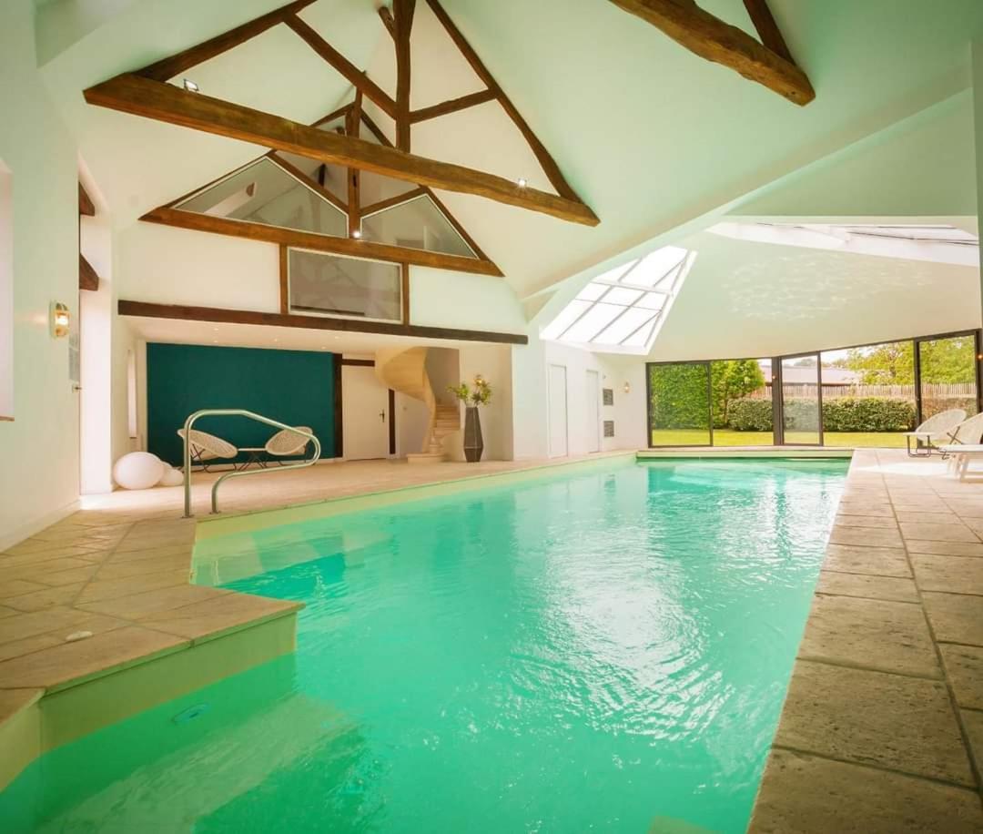 Domaine De La Limetiere Hotel Neuvy-le-Roi Eksteriør billede