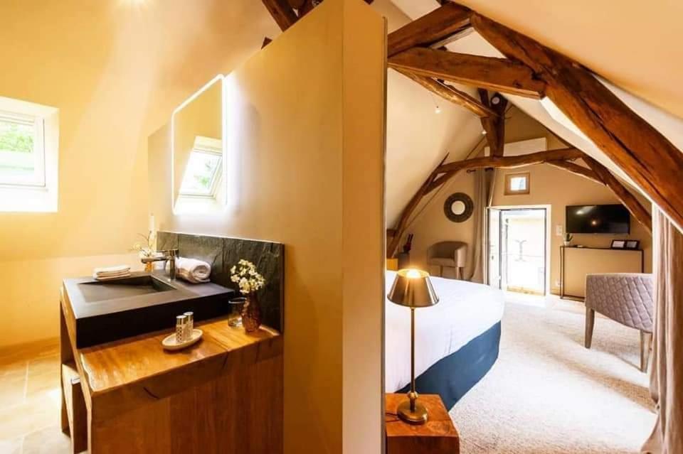 Domaine De La Limetiere Hotel Neuvy-le-Roi Eksteriør billede