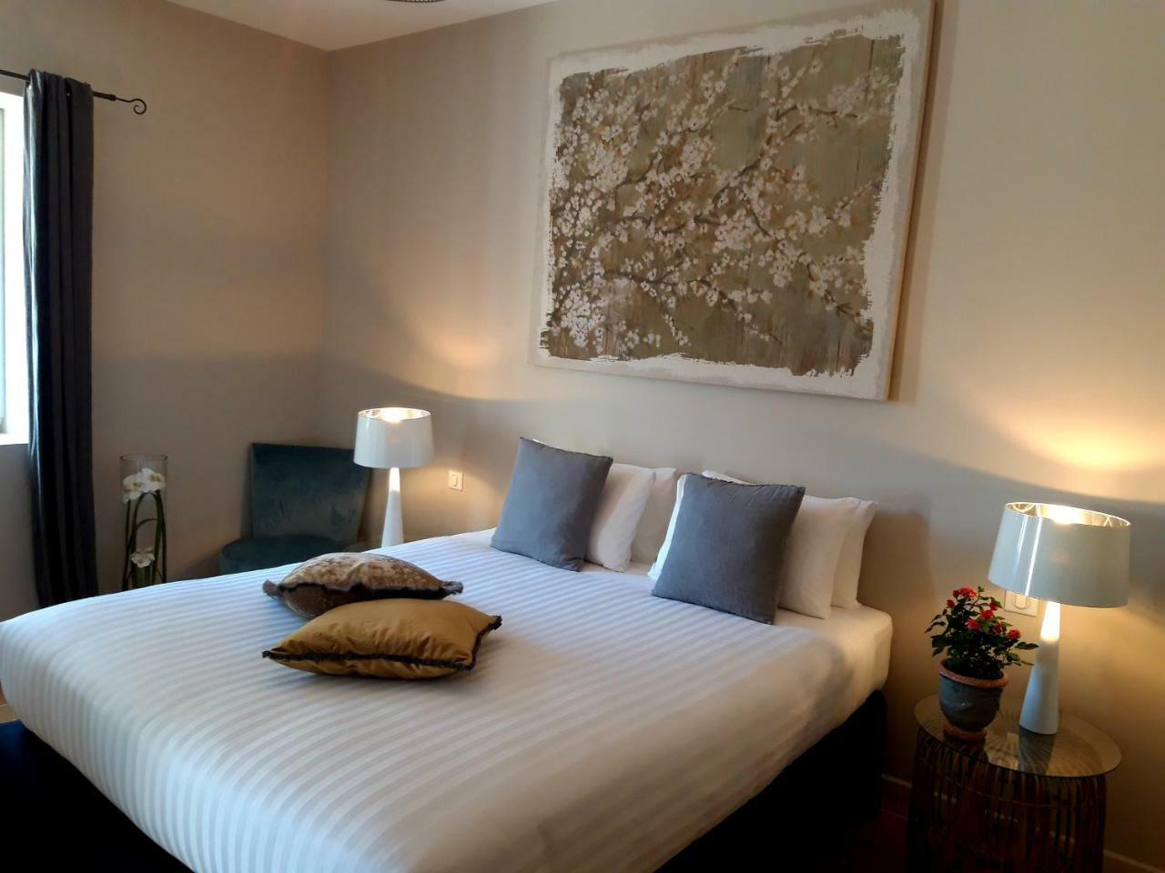 Domaine De La Limetiere Hotel Neuvy-le-Roi Eksteriør billede